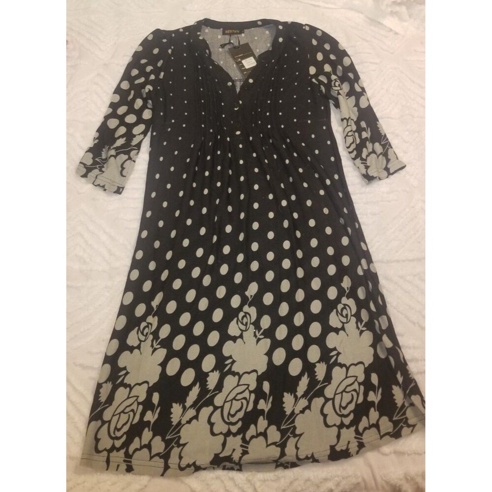 Women's Reborn Dress Floral + Dots Lightweight Sweater Style Dress SMALL
